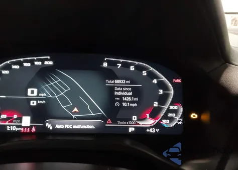 2021 BMW X4 M40I z USA, uszkodzony, nr VIN 5UX2V5C0XM9D85248